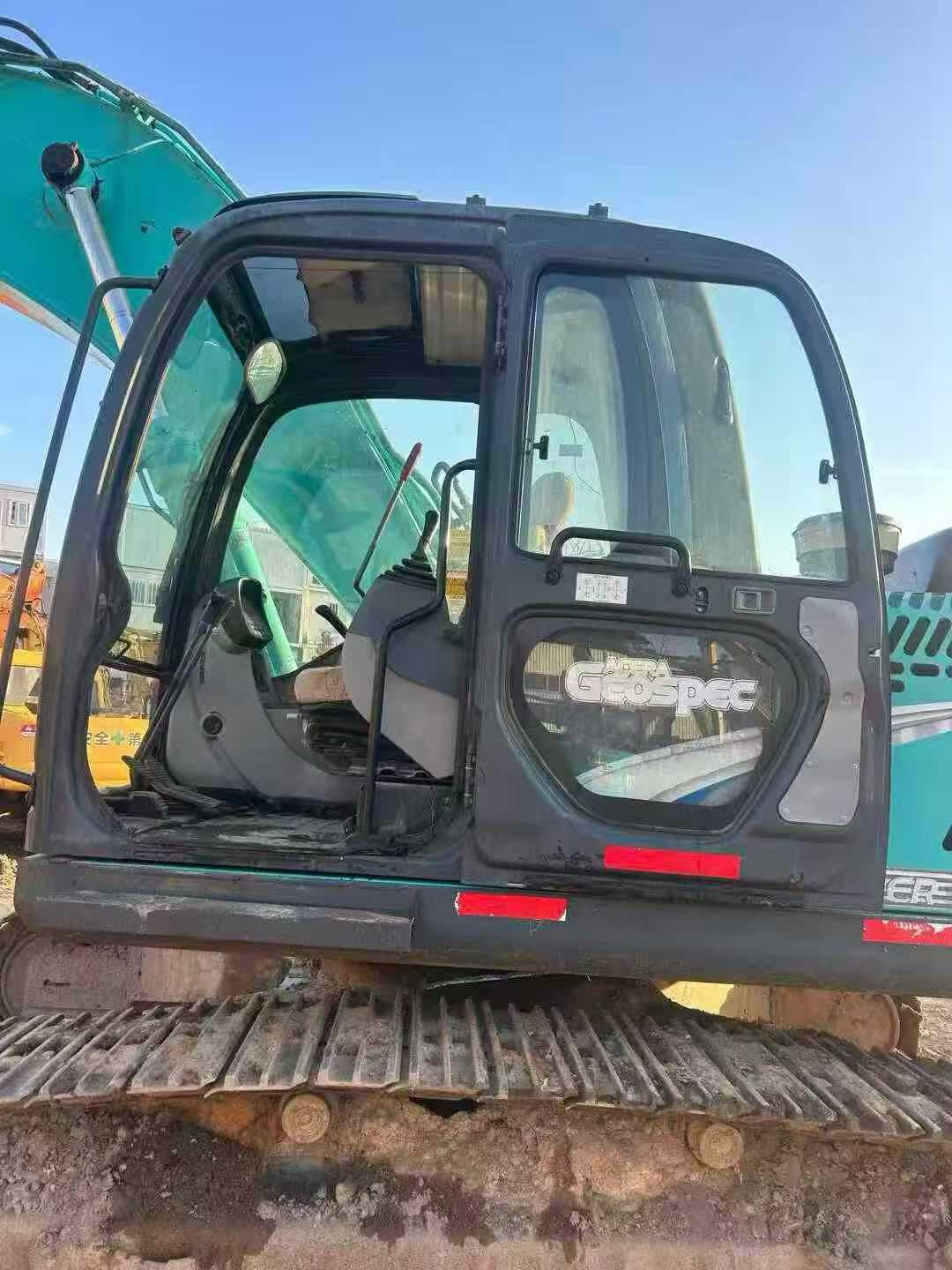 Used Kobelco SK260LC-8 Excavator 2016 Model / 8