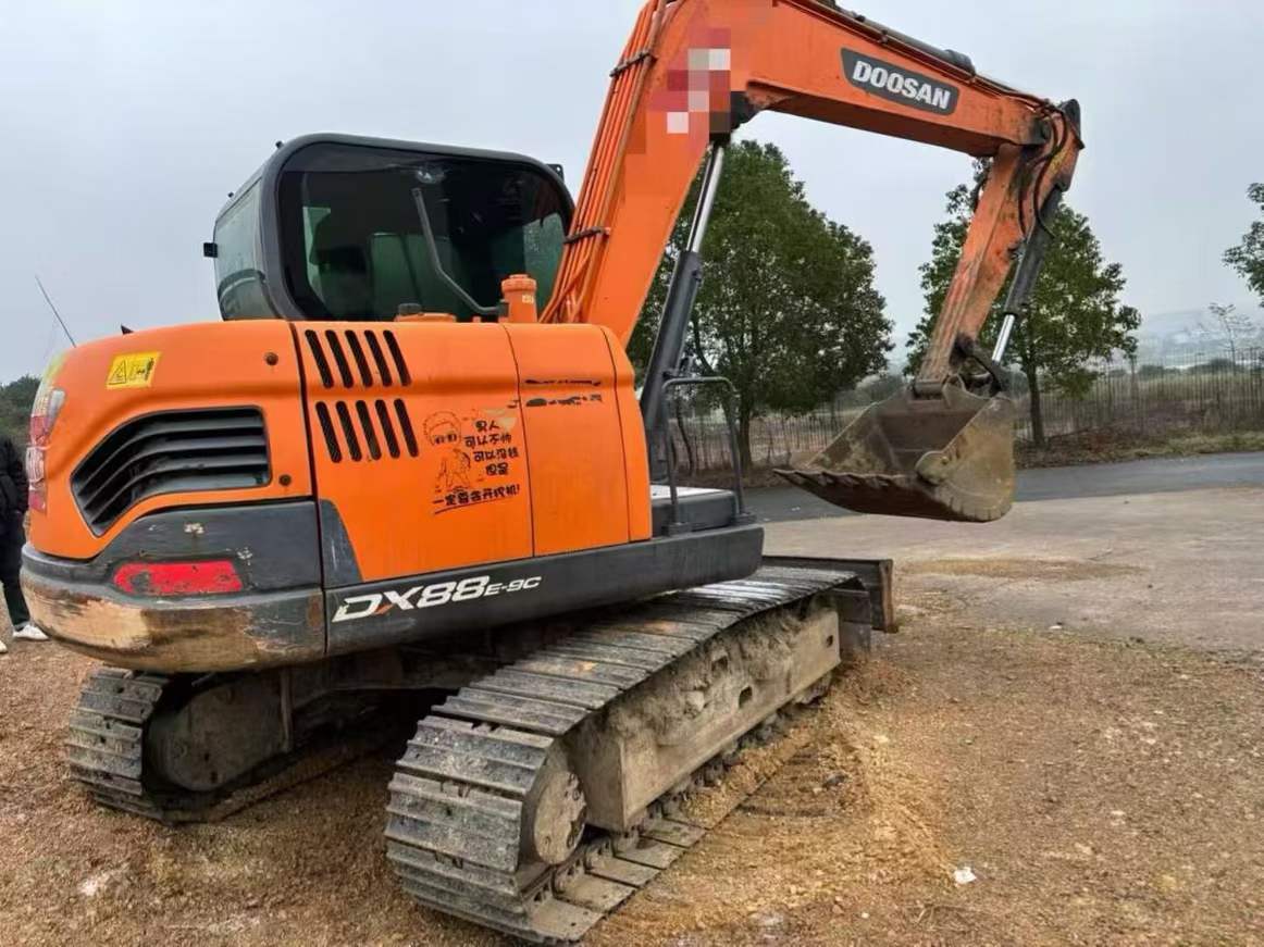 Used Doosan DX75 Excavator 2021 Model / 2