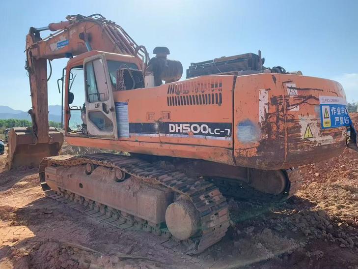 Buy Doosan DH420 Used Excavator / 1