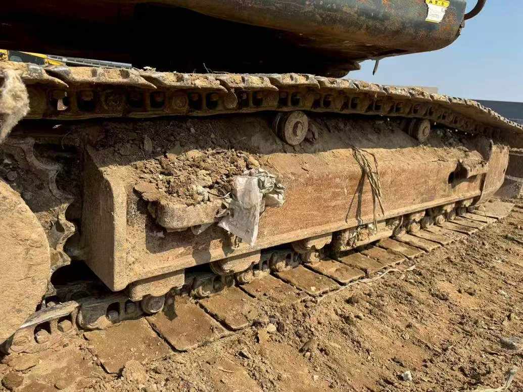 Used Hyundai R215-7 Excavator 2013 Model / 6