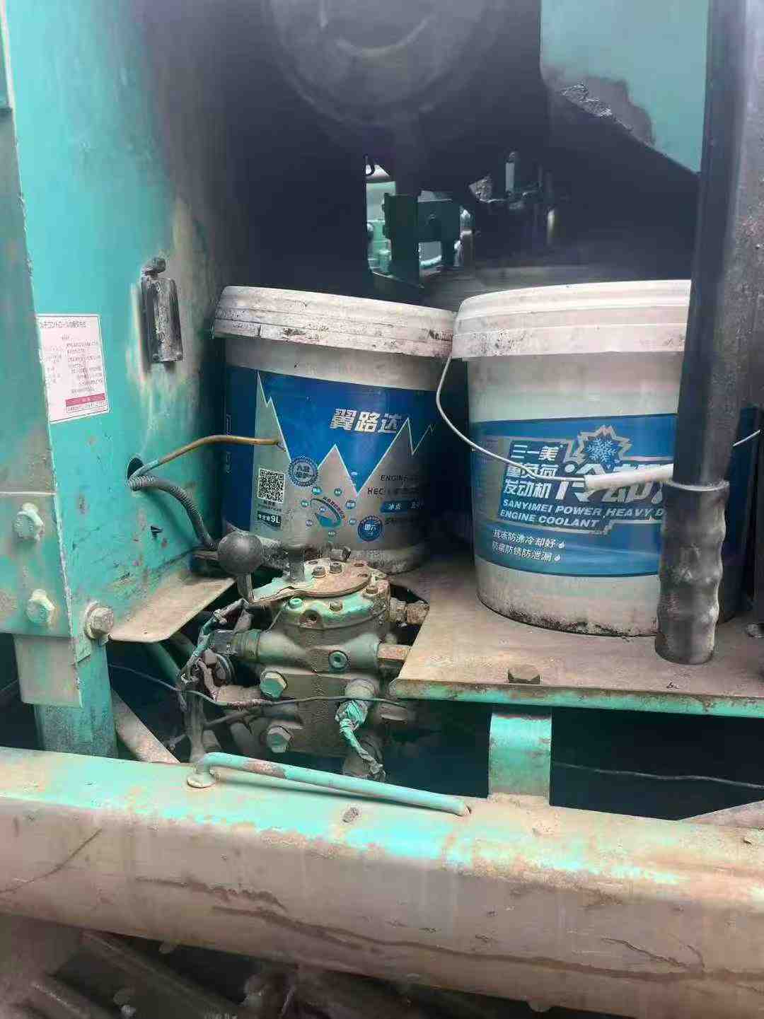 Used Kobelco SK200-6 Excavator 2016 Model / 9