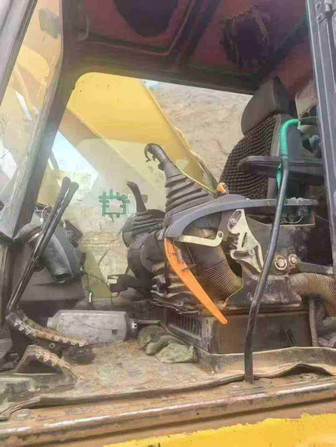 Used Sumitomo SH350-5 Excavator 2012 Model / 4