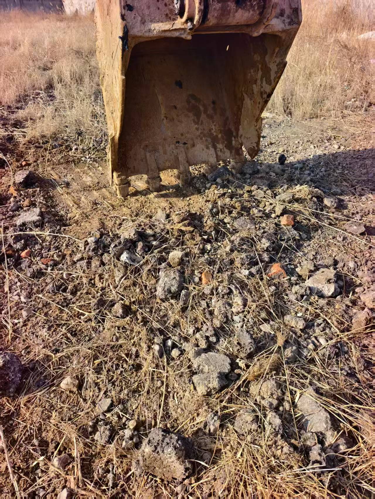 Used Hitachi ZX200-6 Excavator 2016 Model / 3