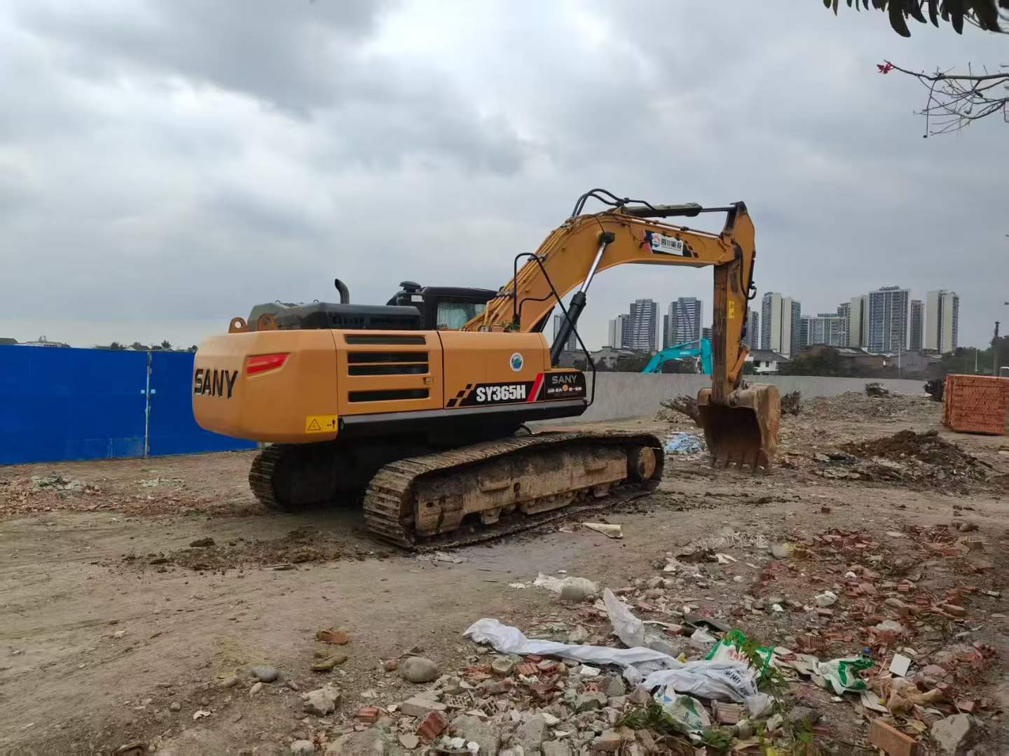 Used Sany SY365C Excavator 2017 Model / 3