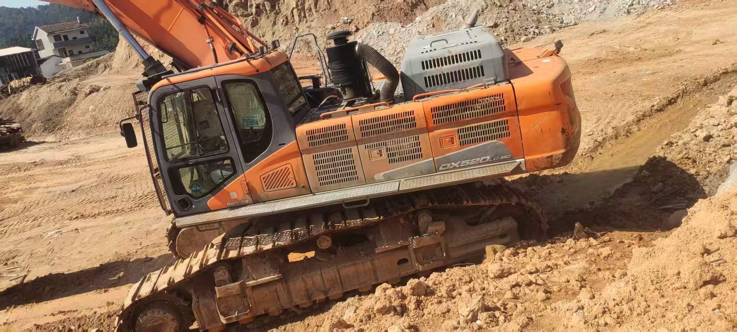 Used Doosan DX520LC Excavator 2018 Model / 5