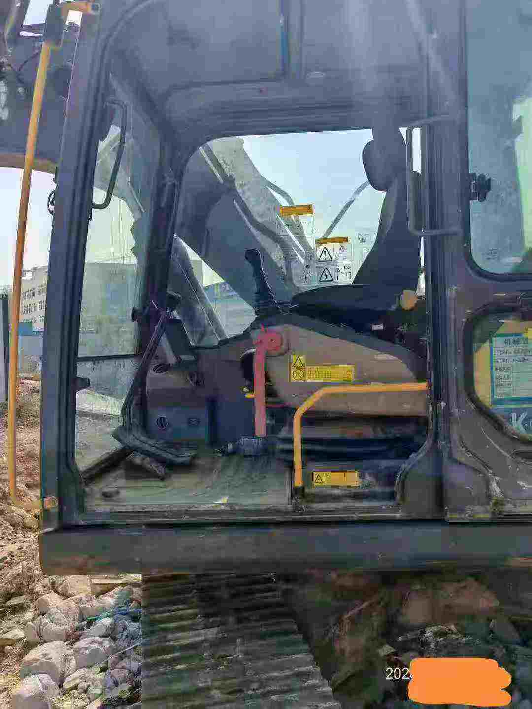 Used Volvo L120E Excavator 2022 Model / 3
