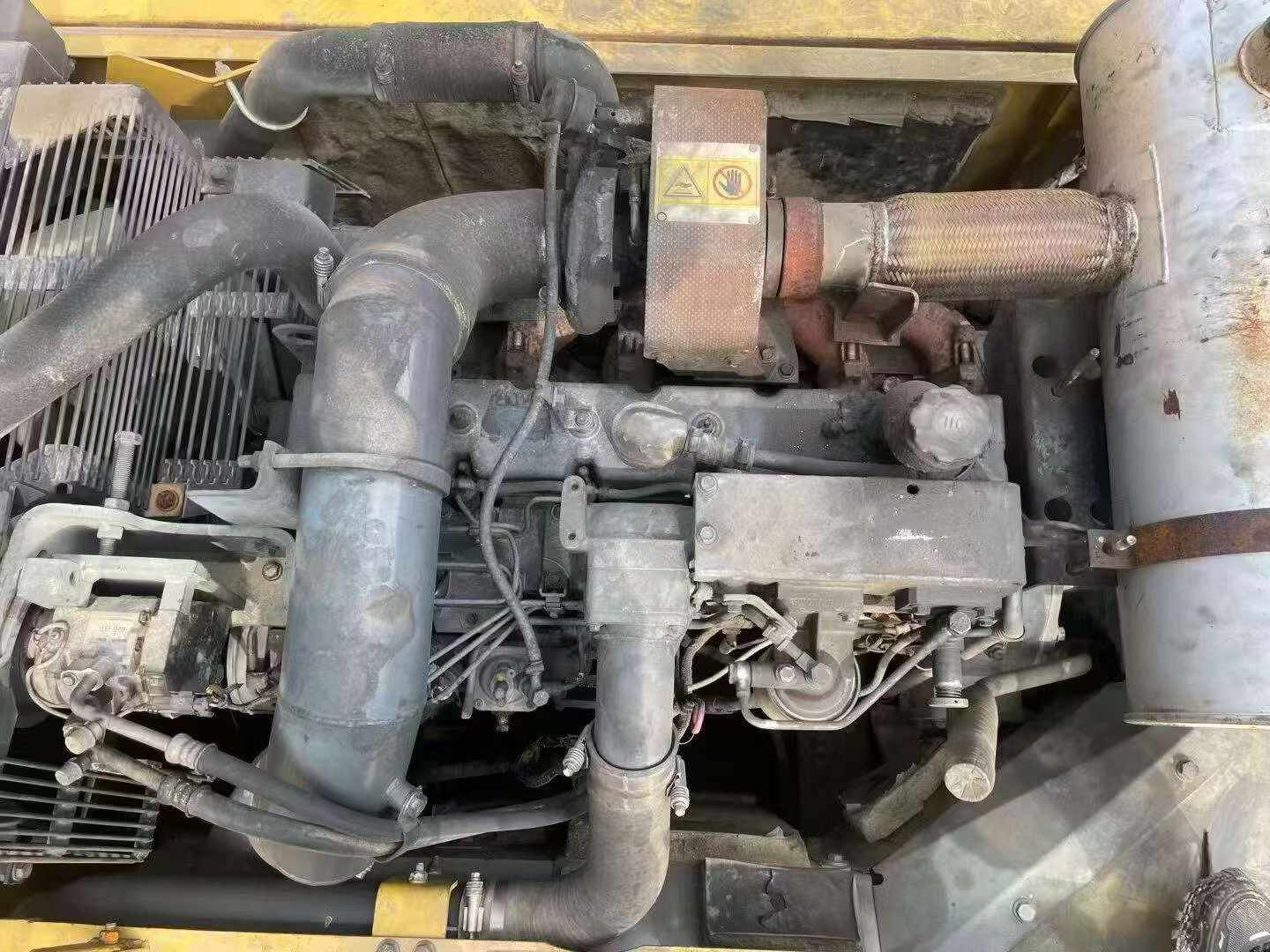 Used Komatsu PC300-7 Excavator 2013 Model / 3