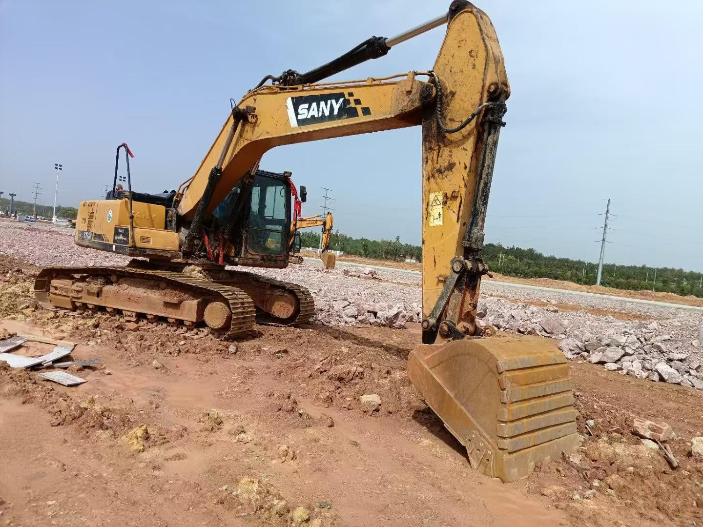 Used Sany SY195C Excavator 2019 Model / 3