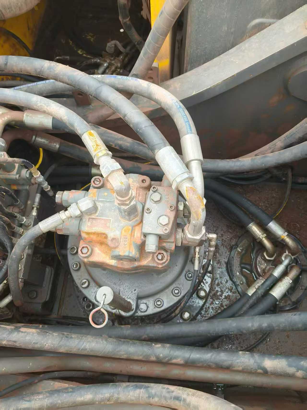 Used Volvo EC300D Excavator 2013 Model / 5