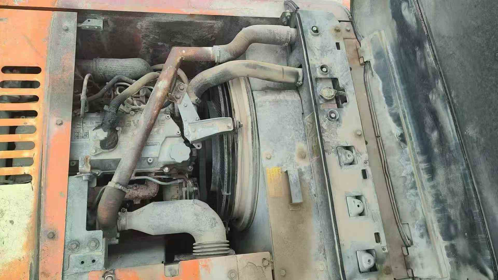 Used Hitachi EX200-3 Excavator 2016 Model / 7