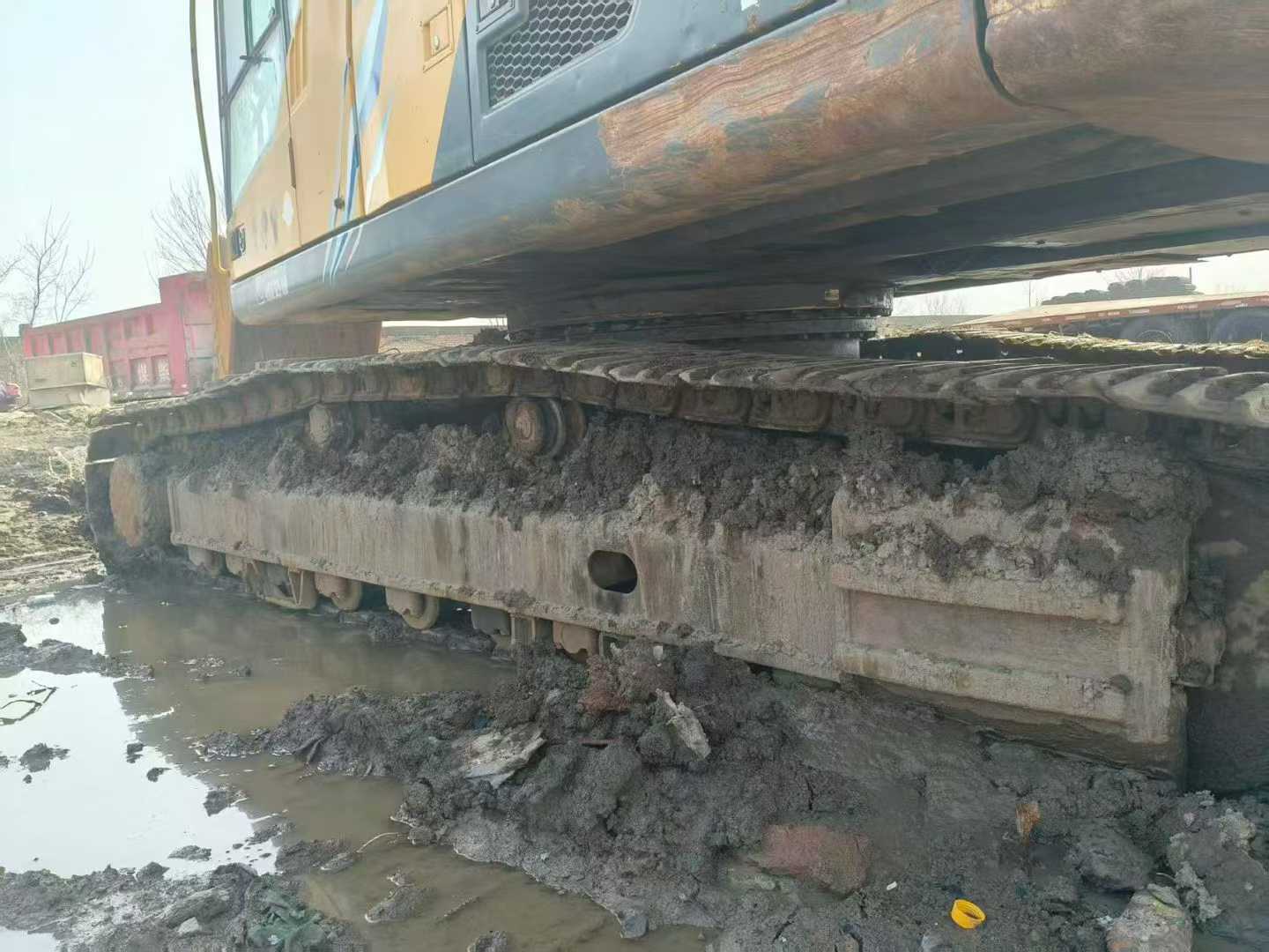 Used Volvo EC300D Excavator 2013 Model / 4