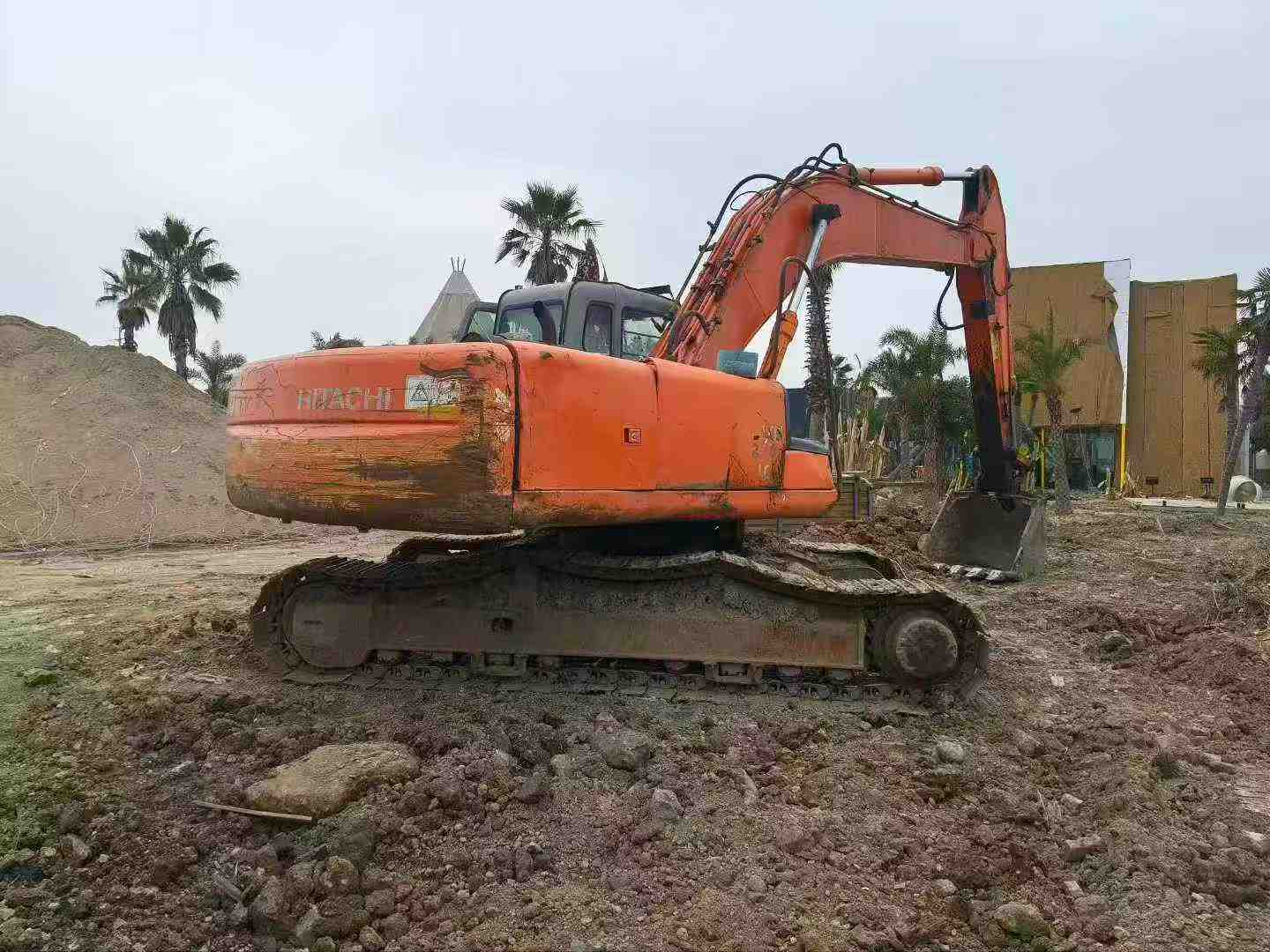 Used Hitachi EX240-6 Excavator 2016 Model / 2