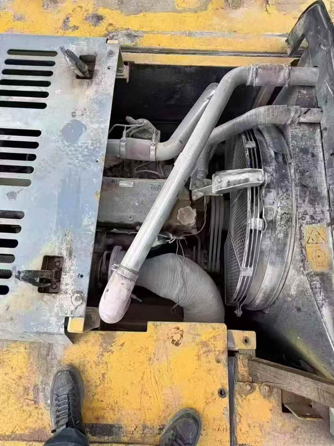 Used XCMG XE370 Excavator 2015 Model / 4