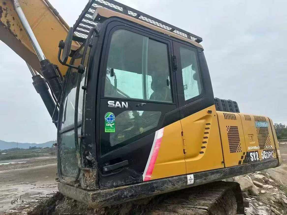 Used Sany SY205C Excavator 2022 Model / 4