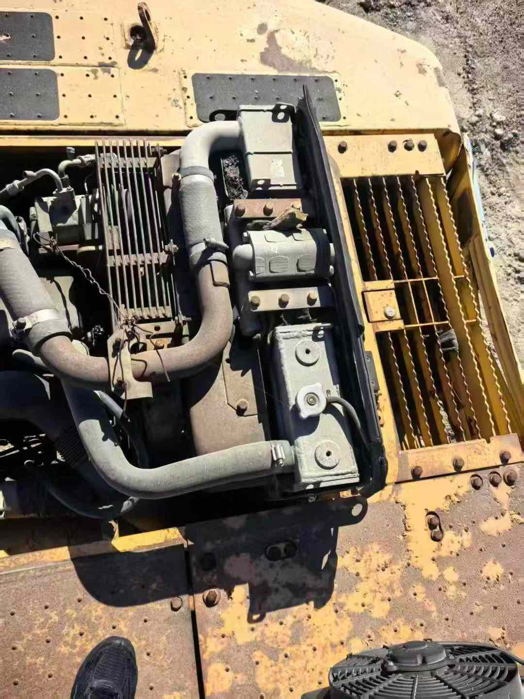 Used Komatsu PC240-6 Excavator 2016 Model / 8