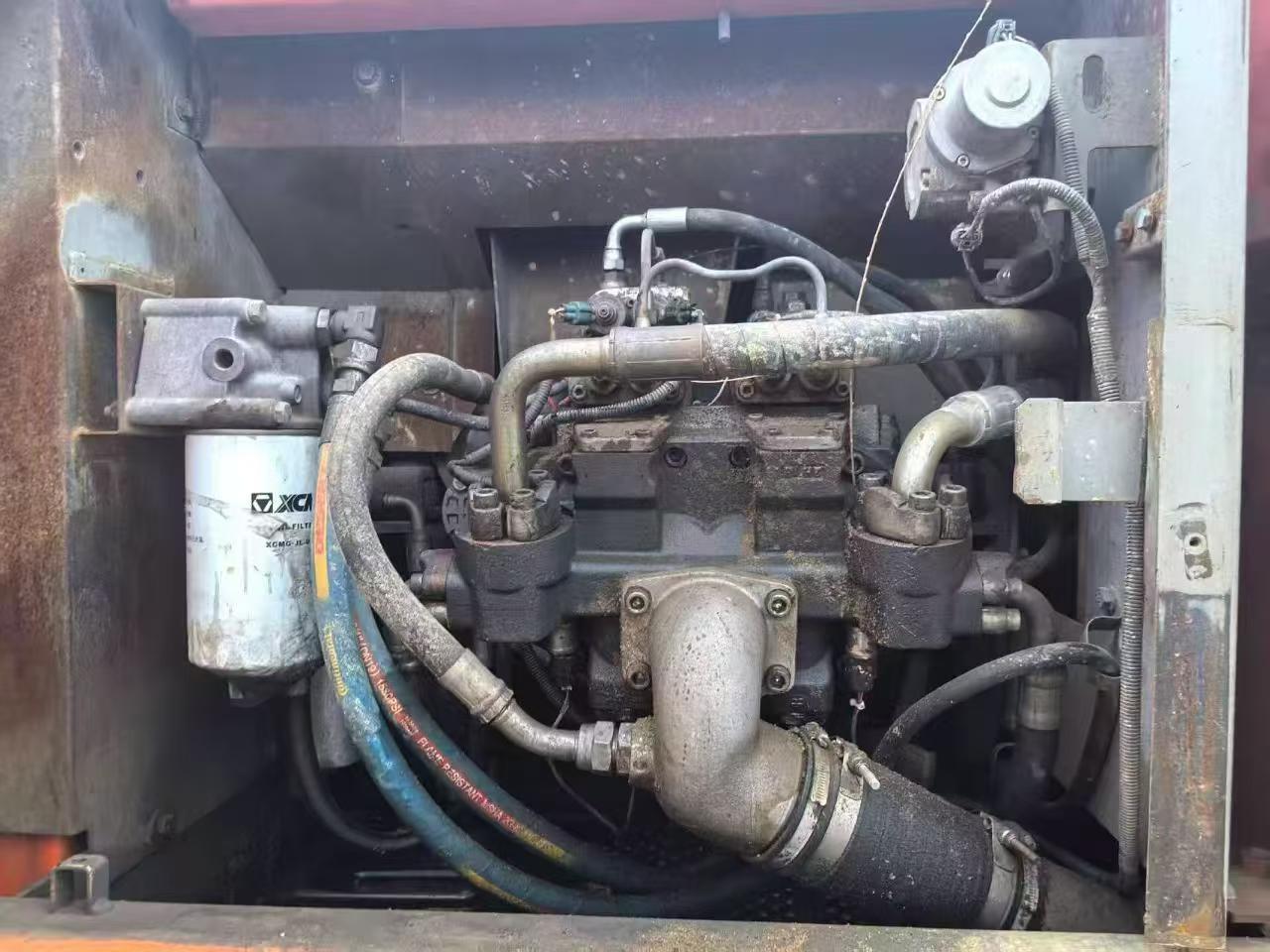 Used Hitachi EX200 Excavator 2016 Model / 5