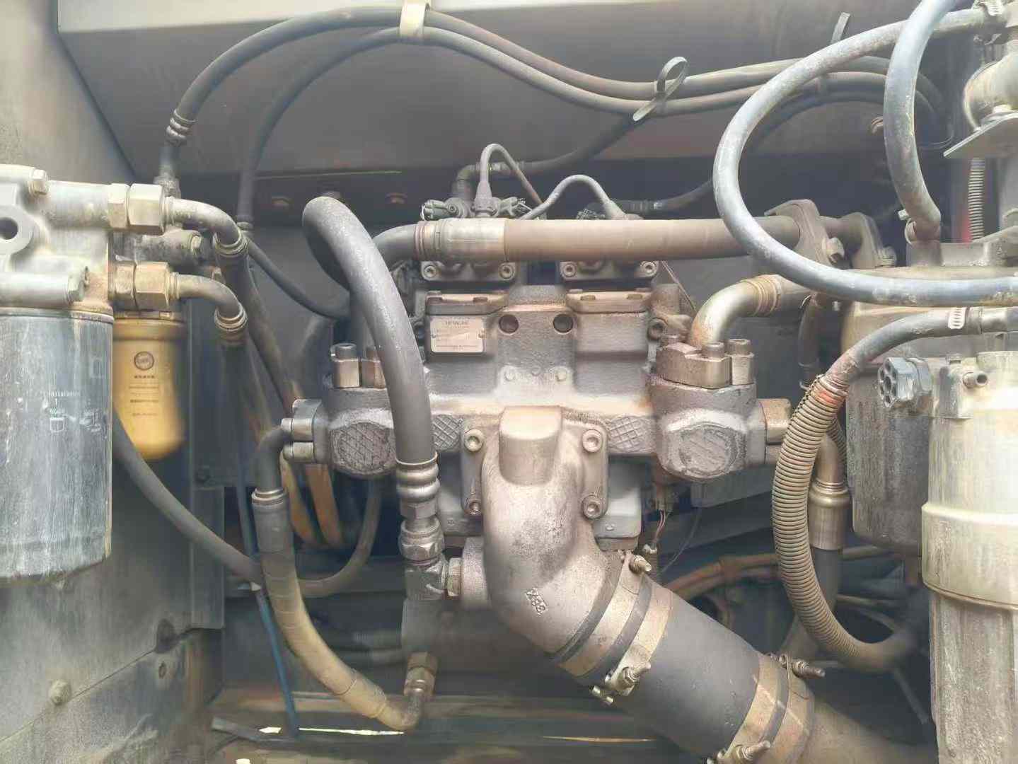 Used Hitachi EX200 Excavator 2013 Model / 3