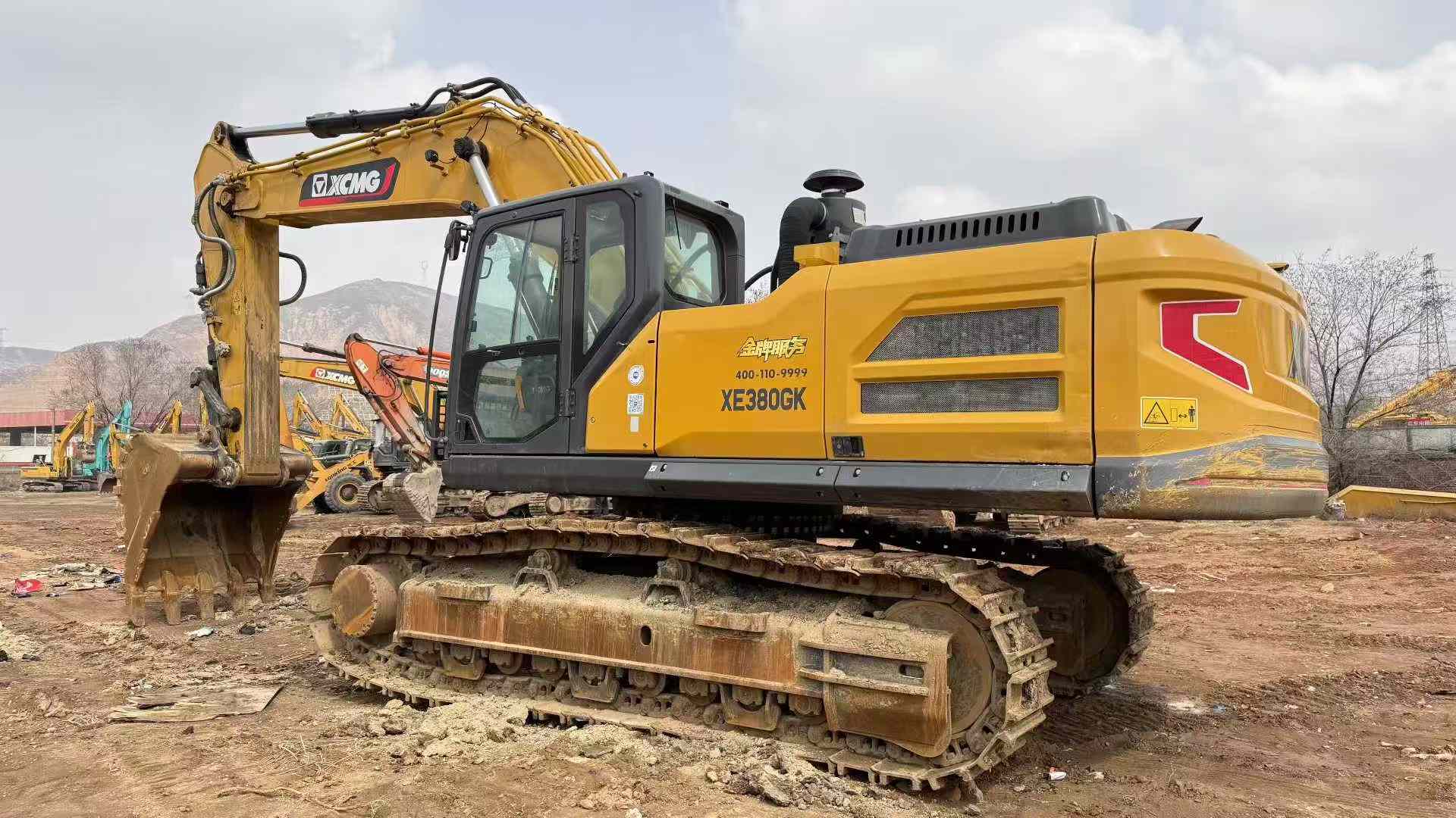 Used XCMG XE380K Excavator 2024 Model / 2