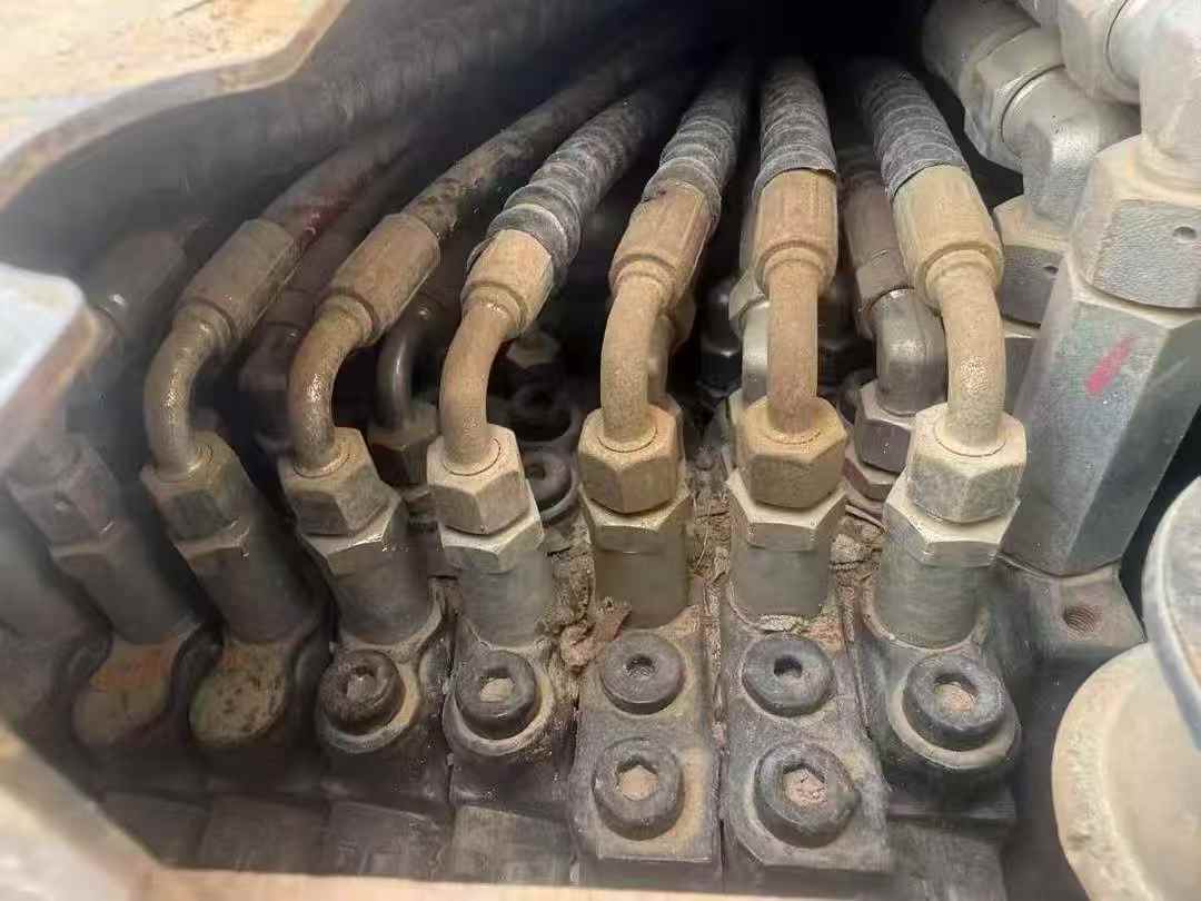 Used XCMG XE17U Excavator 2016 Model / 3