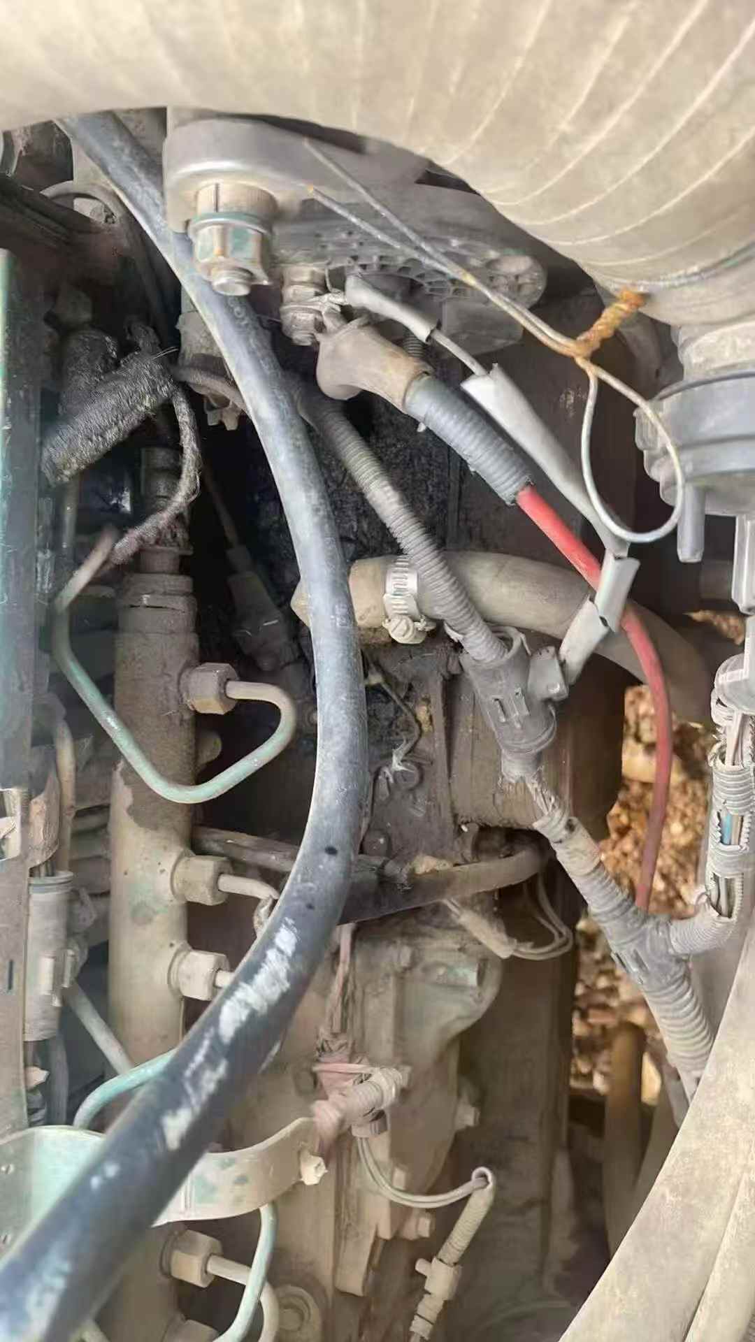 Used Volvo EC210BLC Excavator 2010 Model / 4