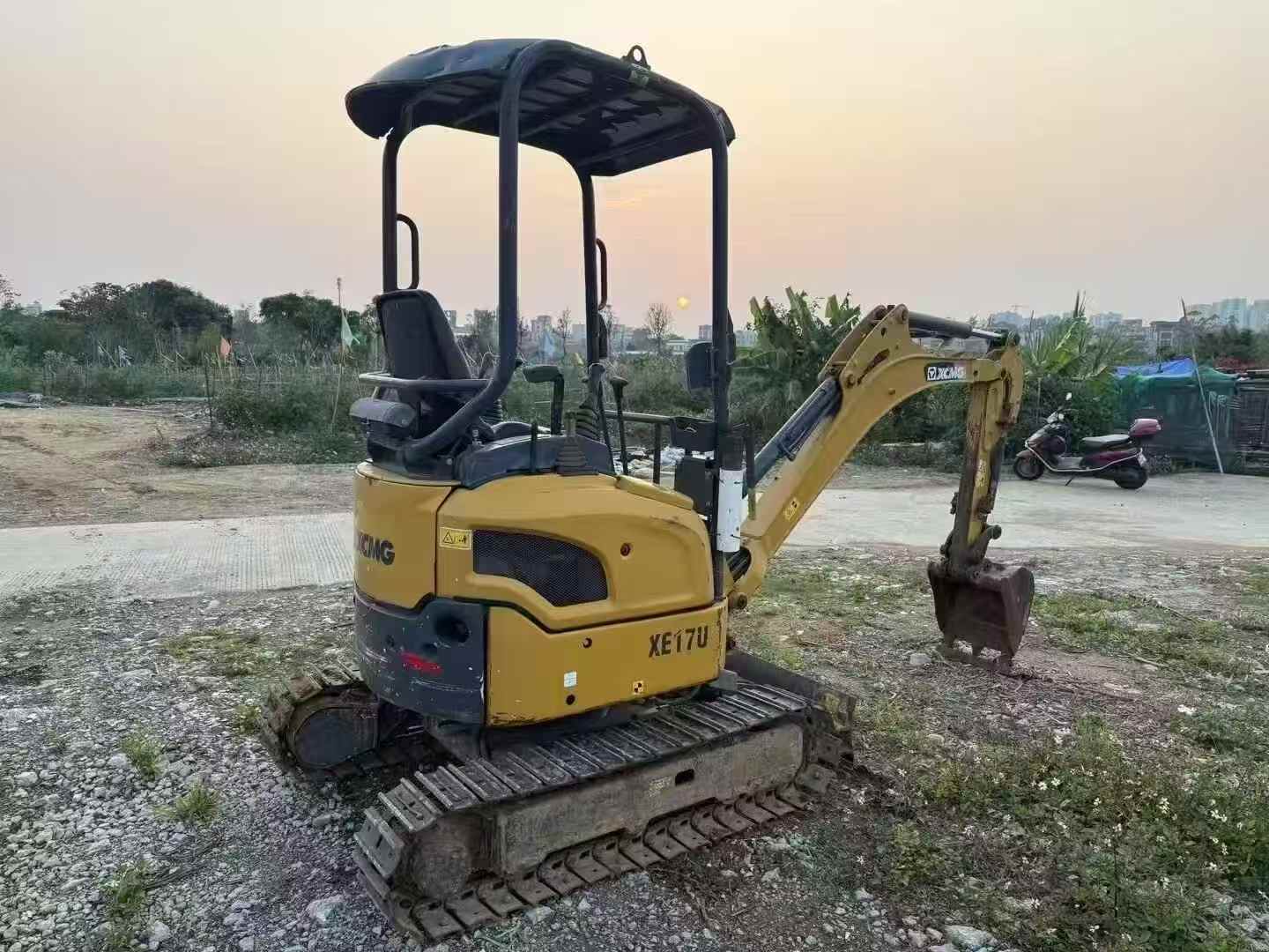 Used XCMG XE17U Excavator 2016 Model / 2