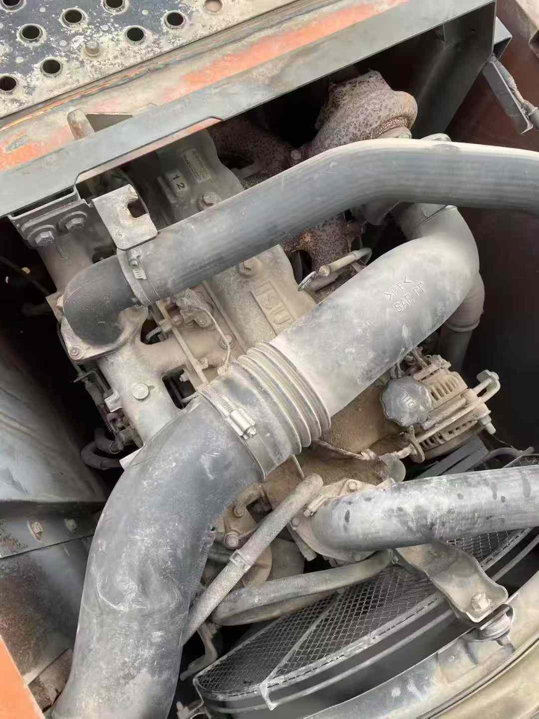 Used Hitachi ZX200-5G Excavator 2016 Model / 2