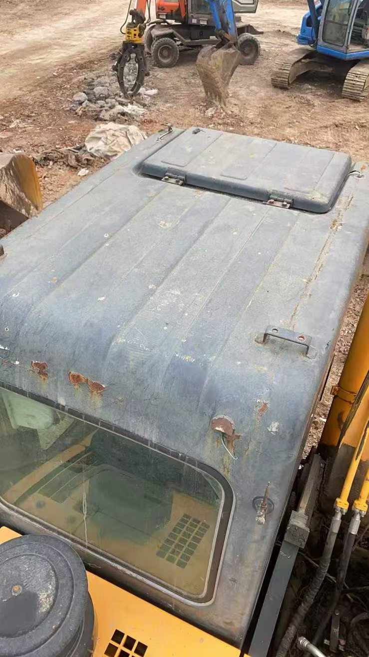 Used Hyundai R215-7 Excavator 2012 Model / 9