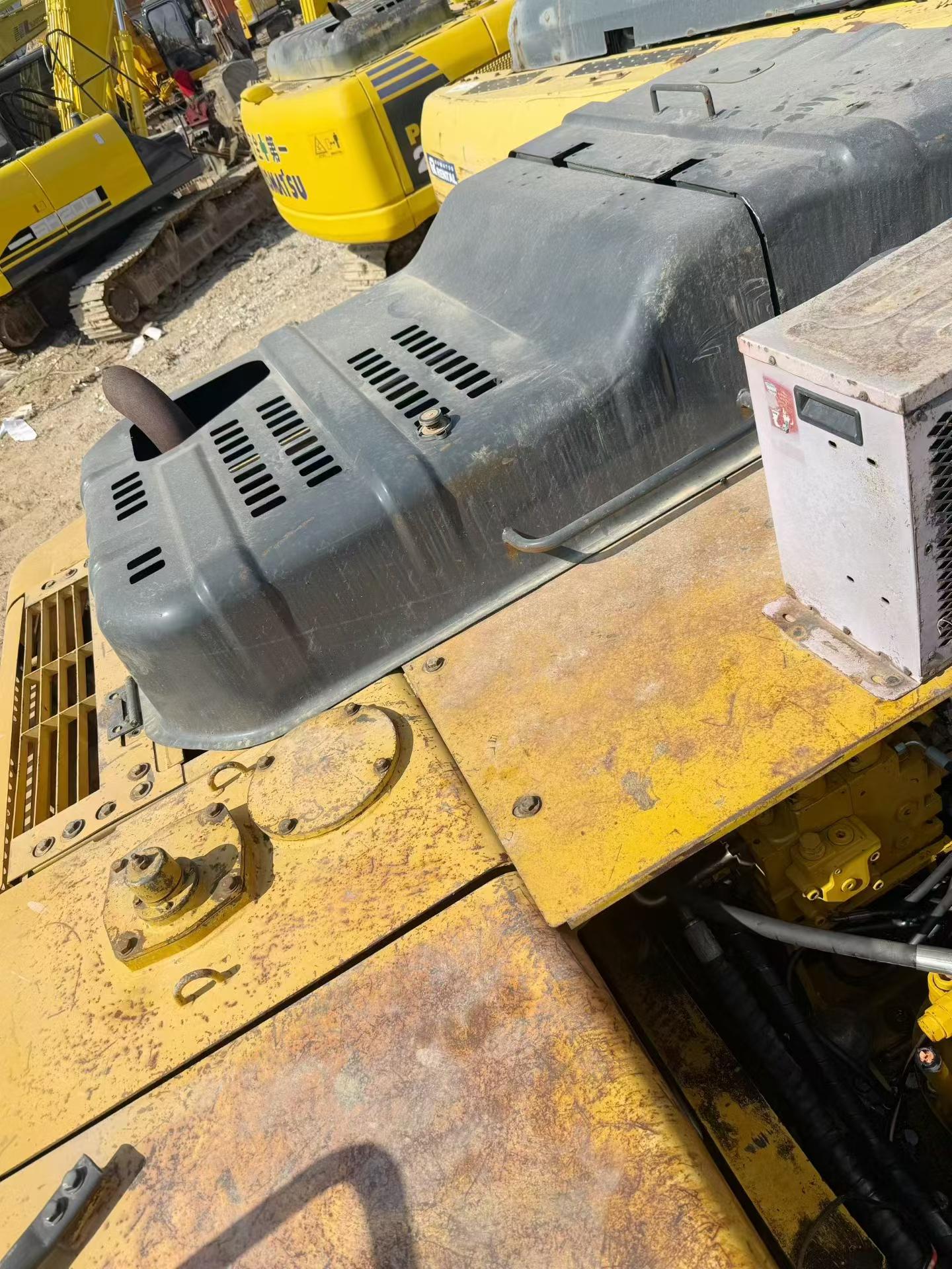 Used Sany SY215C Excavator 2016 Model / 9