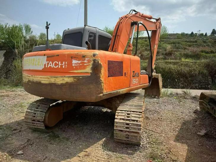 Buy Hitachi EX120-6 Used Excavator / 1