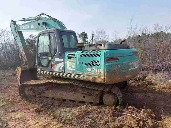 Buy Kobelco SK210 Used Excavator / 1