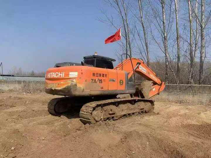 Used Hitachi ZX240-3 Excavator 2016 Model / 3