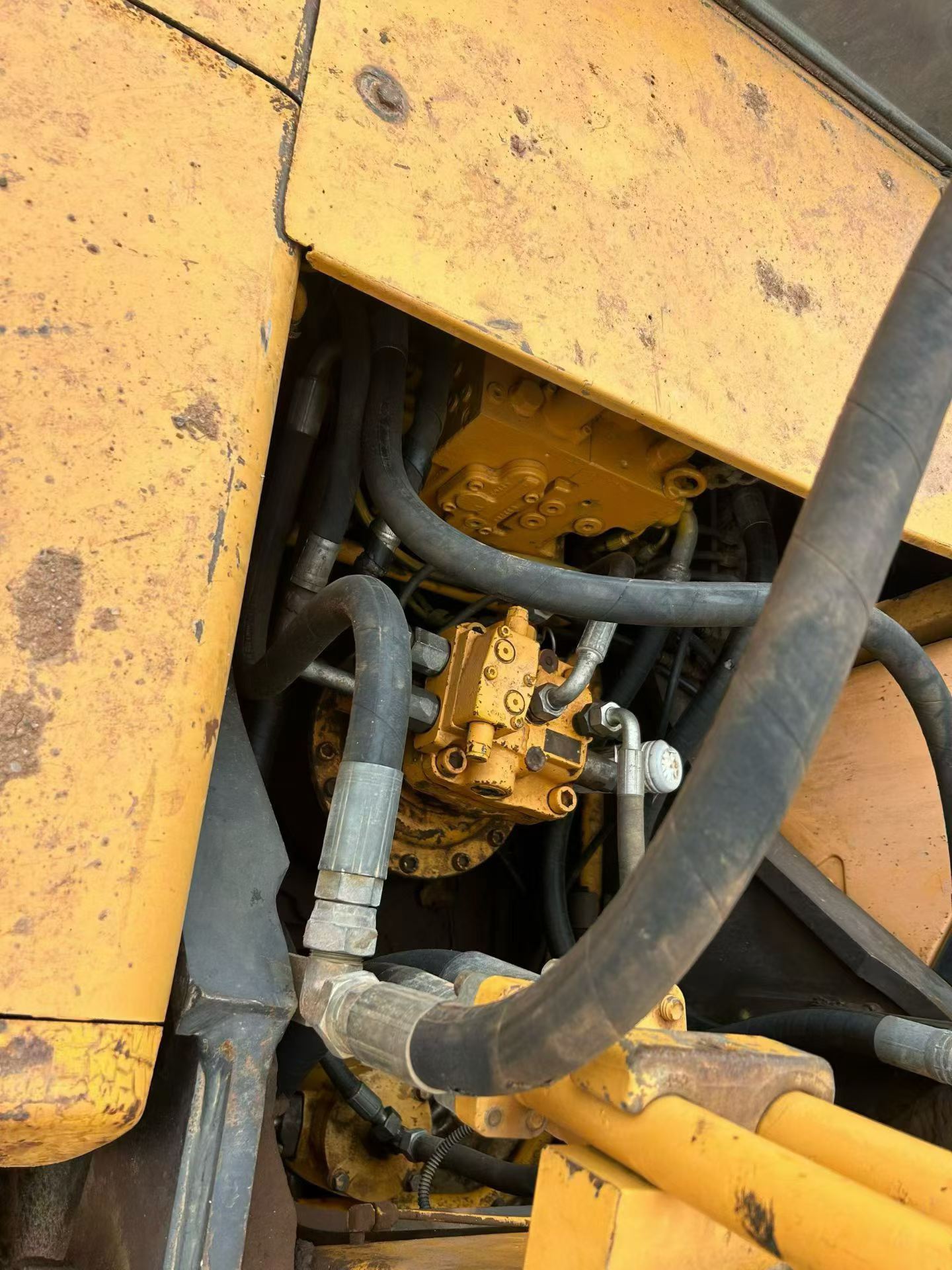 Used Sany SY215C-8 Excavator 2015 Model / 8