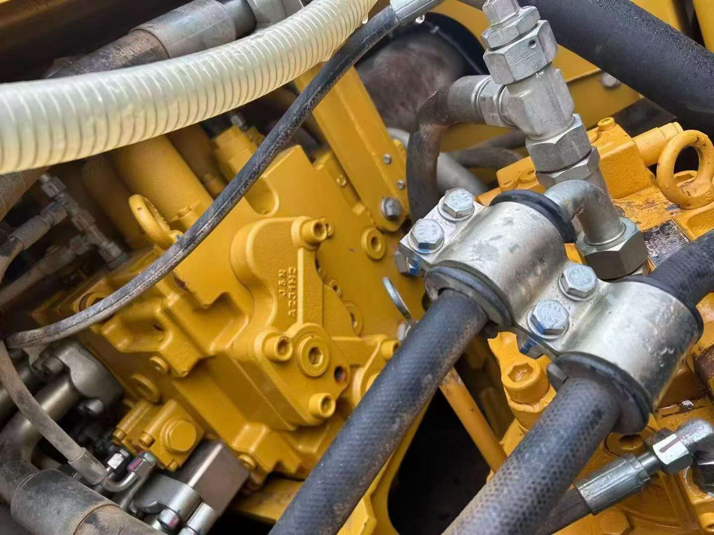 Used Sany SY375H Excavator 2020 Model / 4