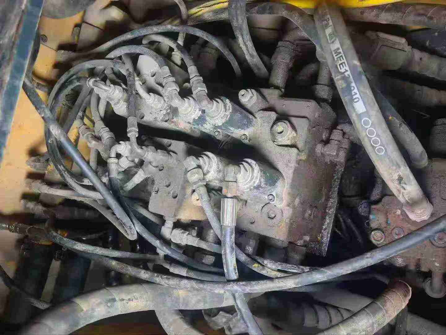 Used Hyundai R150-7 Excavator 2013 Model / 3