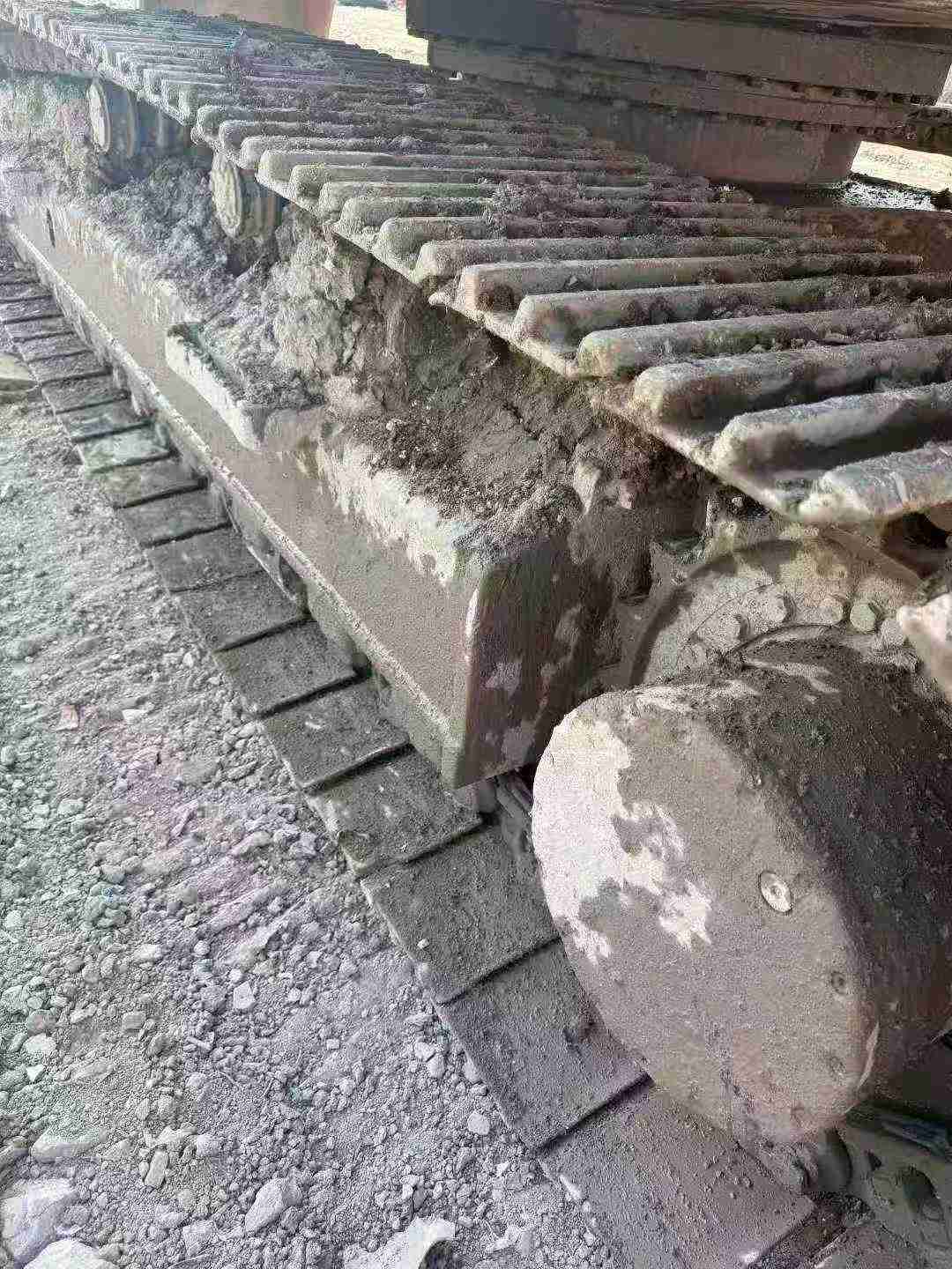 Used XCMG XE270DK Excavator 2016 Model / 4