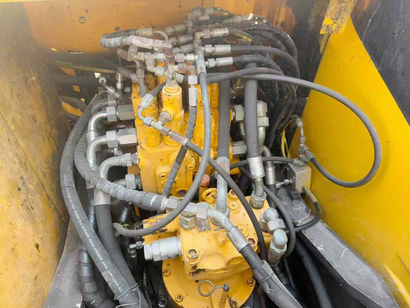 Used Sany SY135-8S Excavator 2016 Model / 6