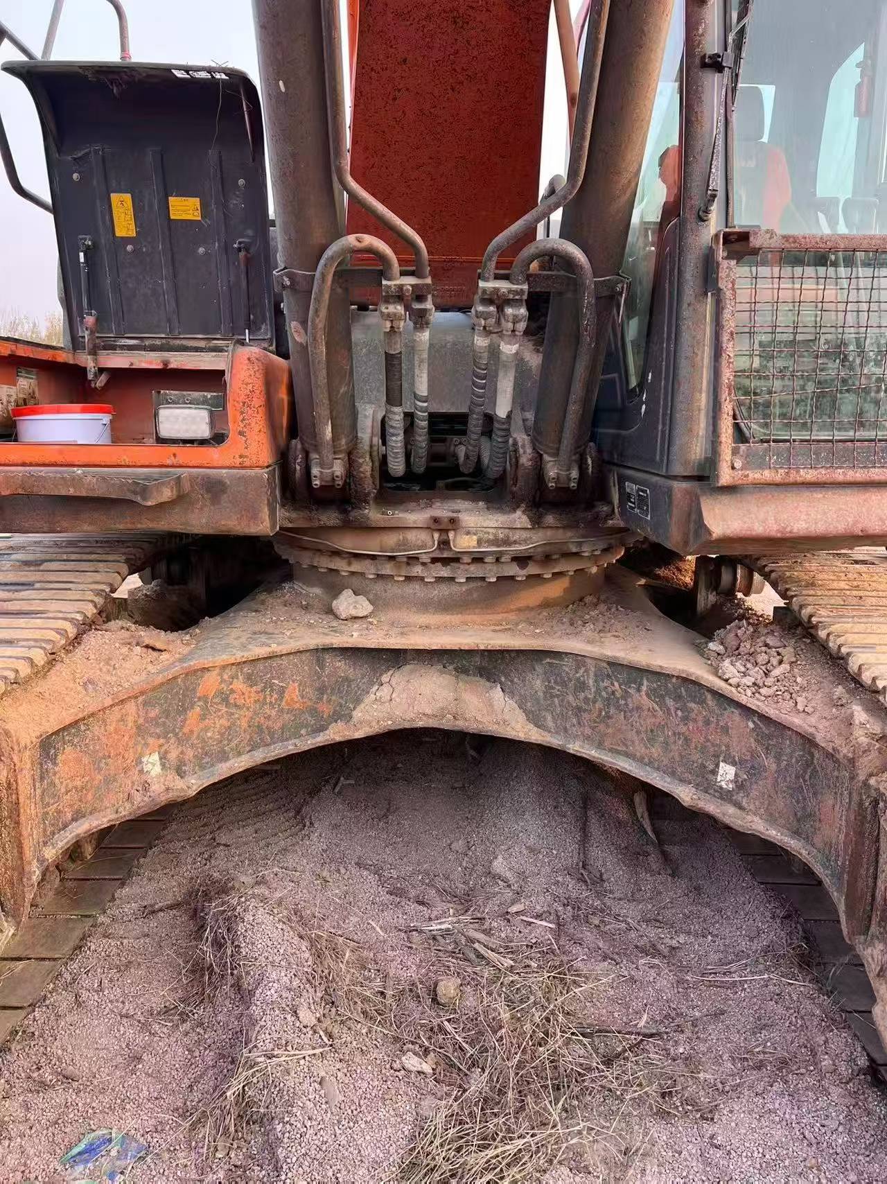 Used Doosan DX380 Excavator 2020 Model / 3
