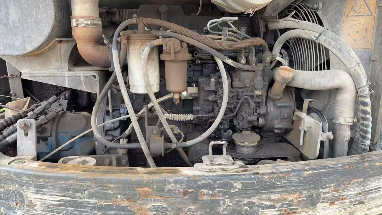 Used XCMG XE60D Excavator 2016 Model / 9