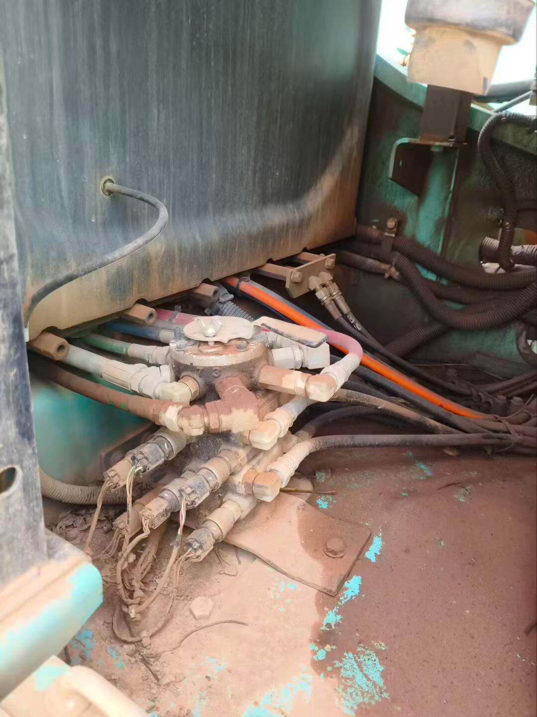 Used Kobelco SK200-2 Excavator 2016 Model / 5