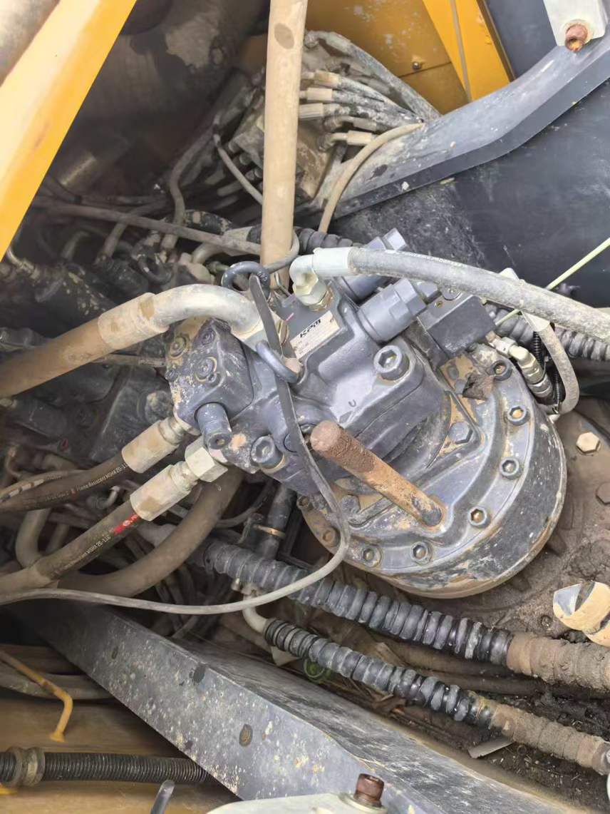 Used XCMG XE200 Excavator 2016 Model / 4