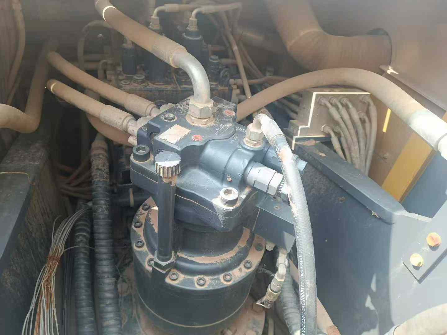 Used XCMG XE200 Excavator 2021 Model / 3