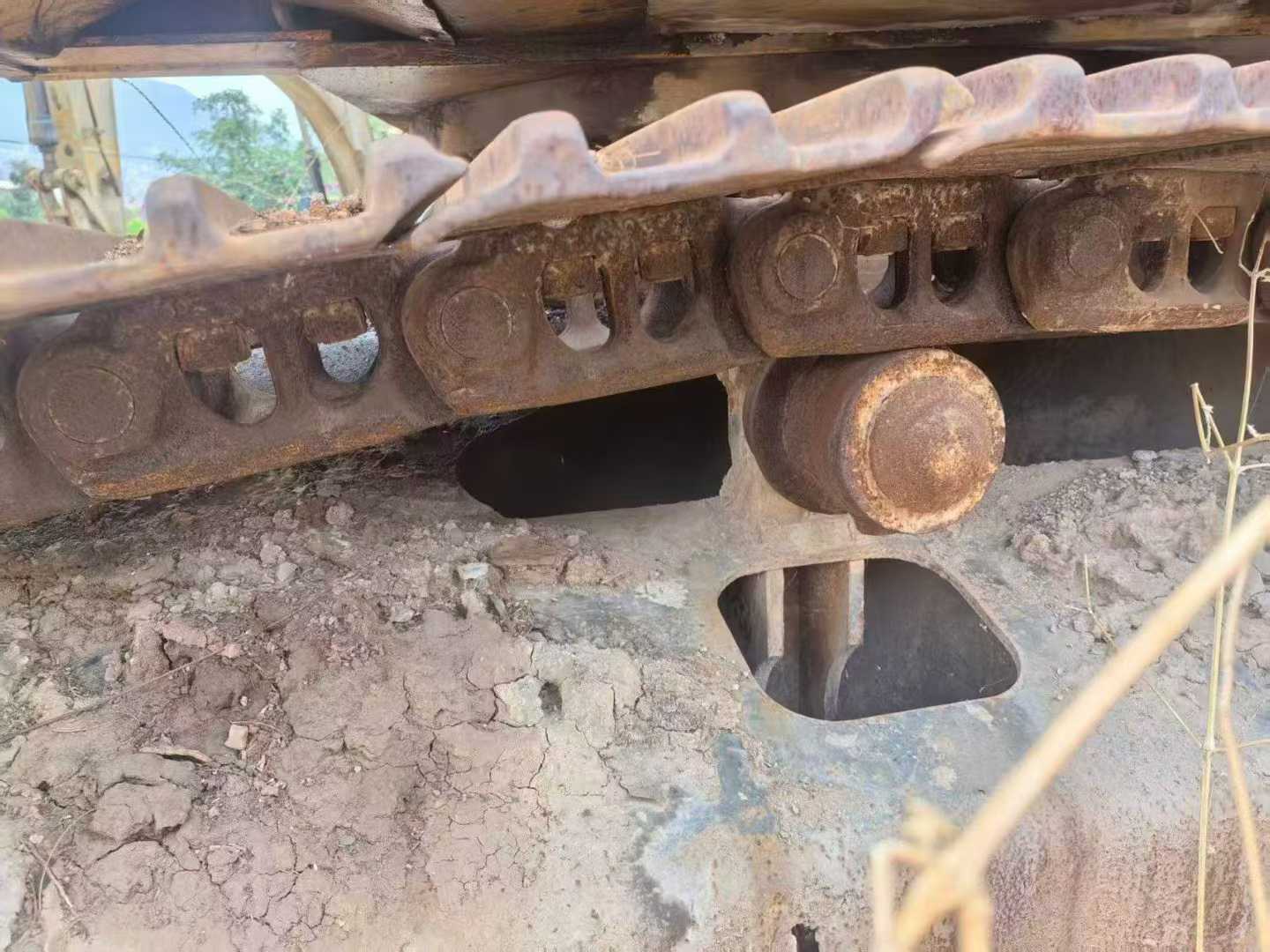 Used Komatsu PC220-8 Excavator 2011 Model / 2