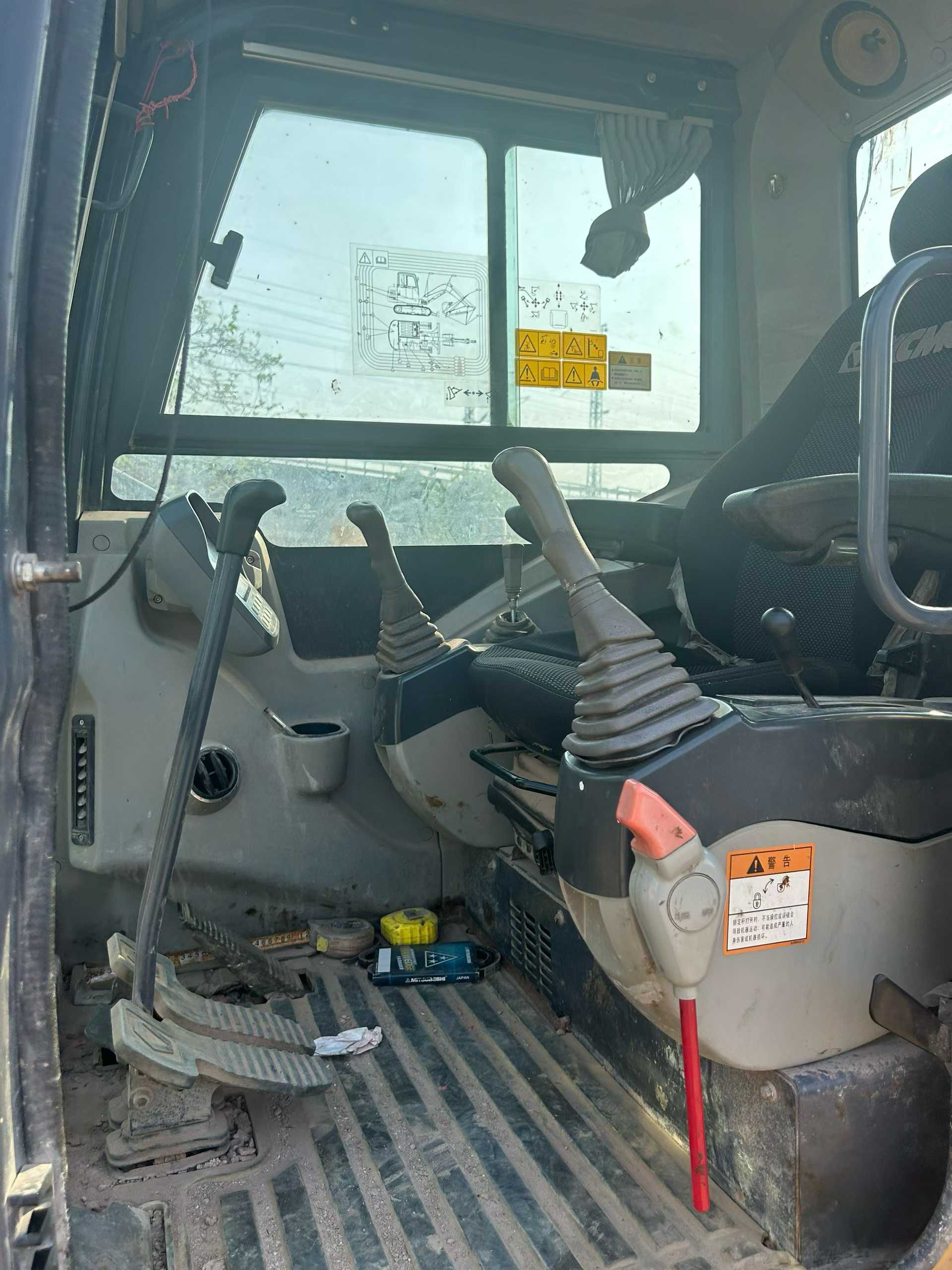 Used XCMG XE55D Excavator 2020 Model / 7