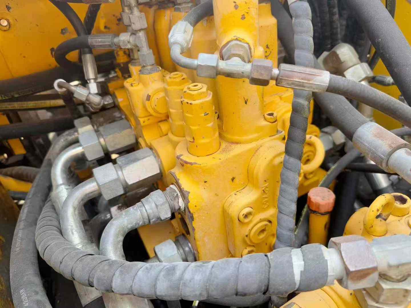 Used Sany SY135-8S Excavator 2016 Model / 8