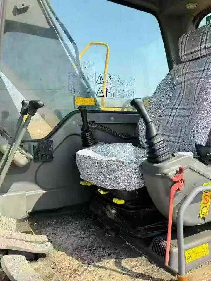 Used Volvo EC140 Excavator 2016 Model / 5