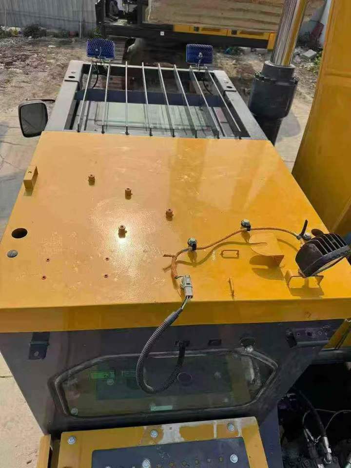 Used XCMG XE600DK Excavator 2022 Model / 5