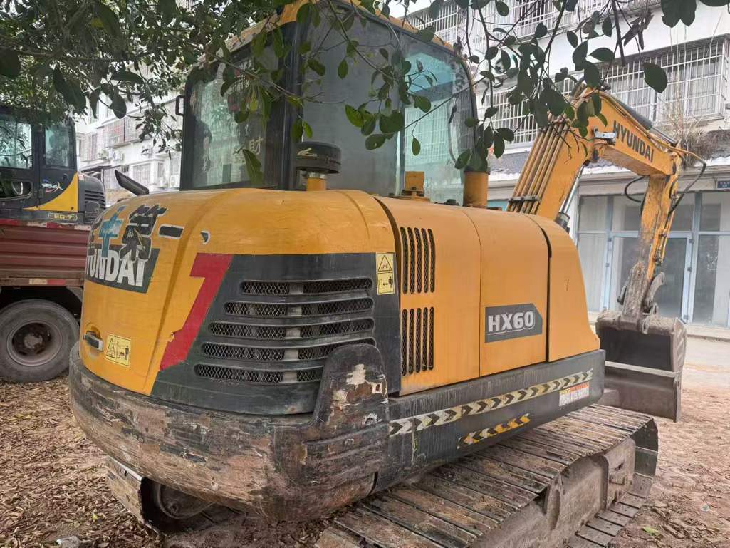 Used Hyundai HX60 Excavator 2020 Model / 2