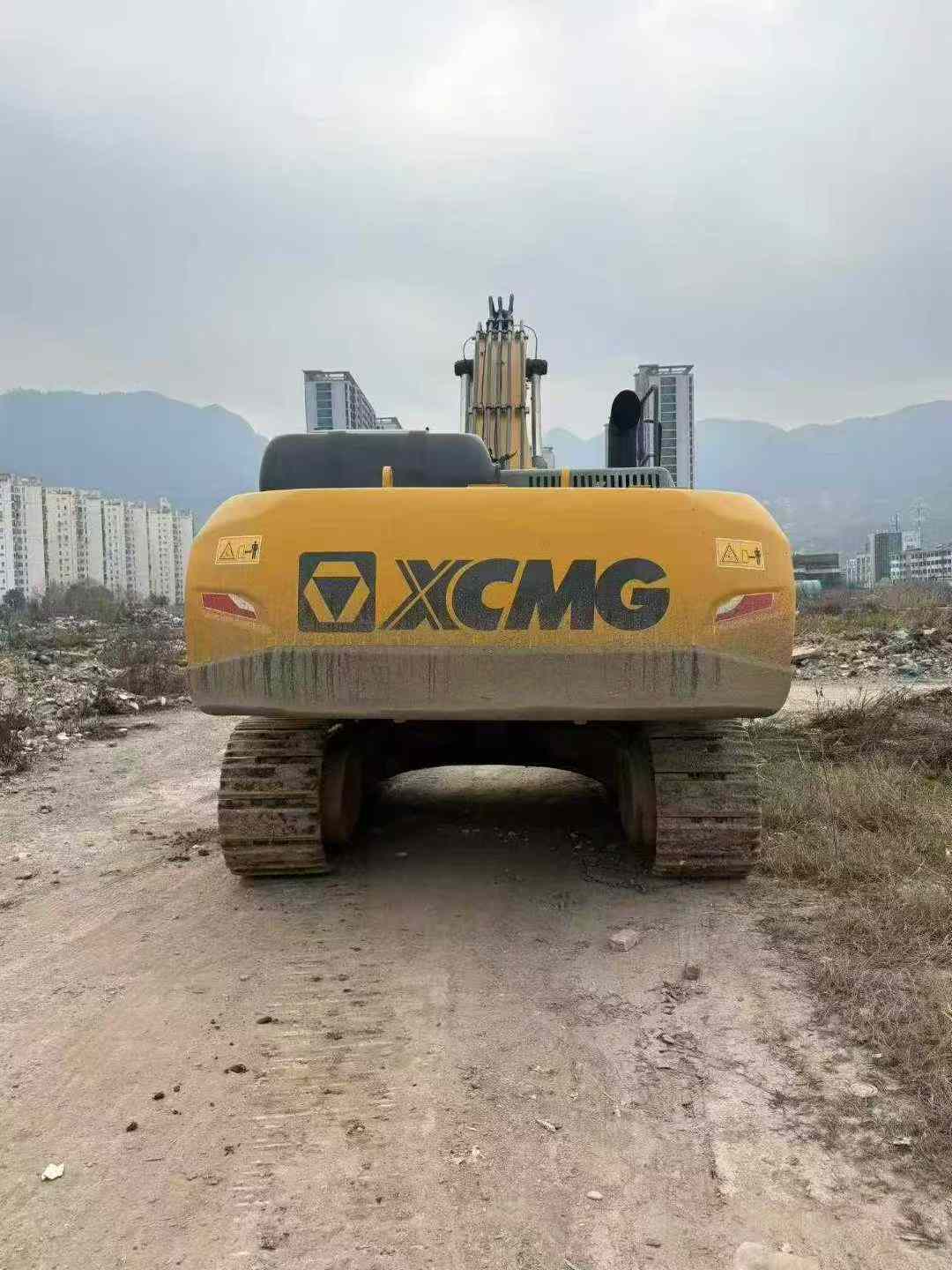 Used XCMG XE370 Excavator 2022 Model / 4