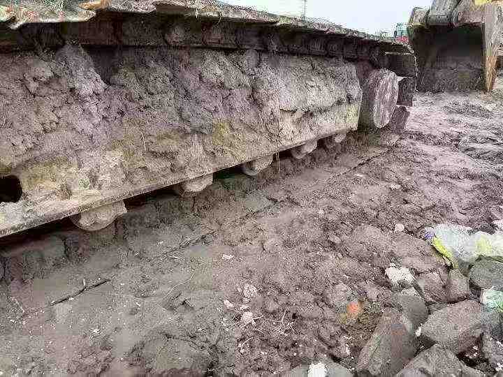 Used Volvo EC210B Excavator 2016 Model / 4