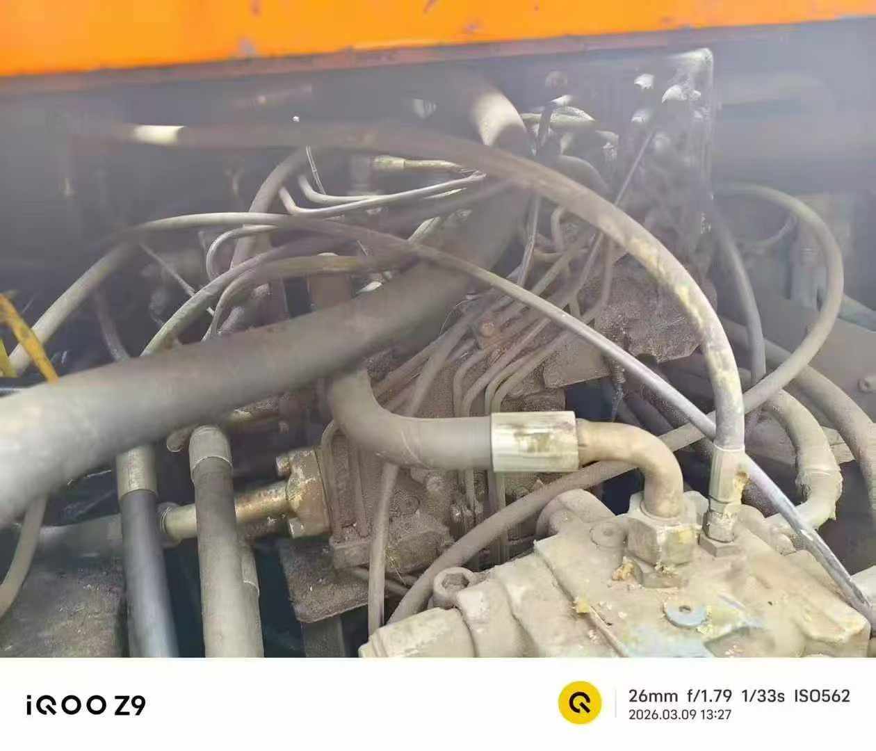 Used Hitachi ZX210-3G Excavator 2013 Model / 4